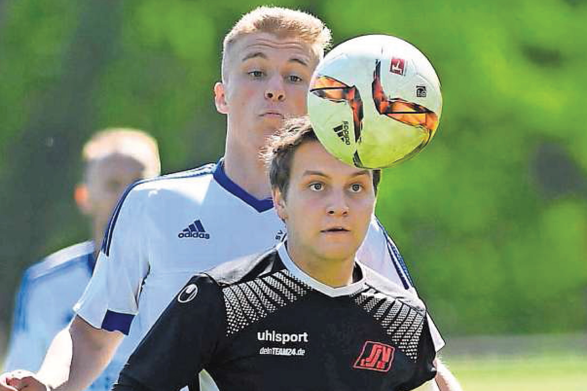 Herrenmannschaft SSV Steinach Kopfball